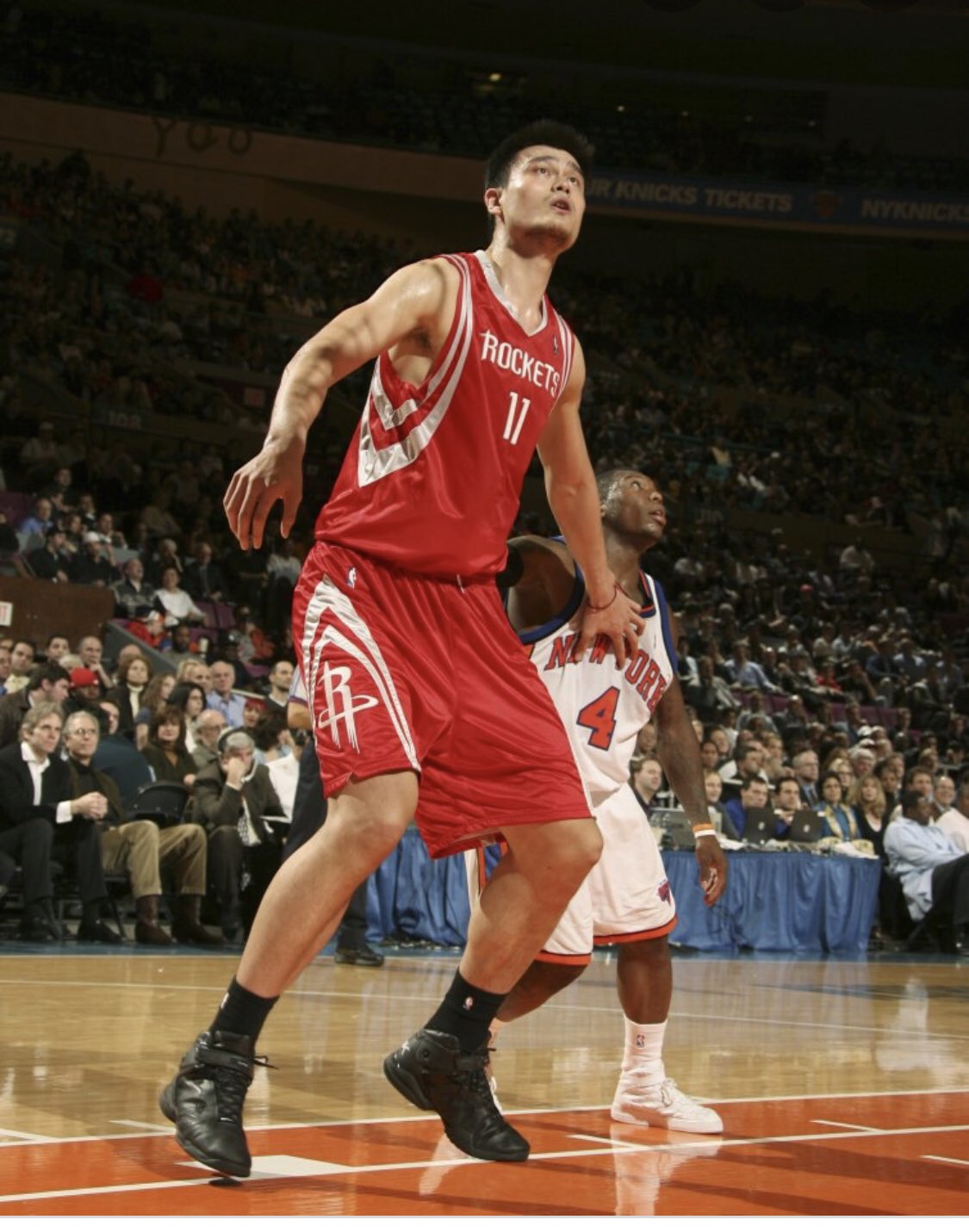 4洞领先2 4洞领先2