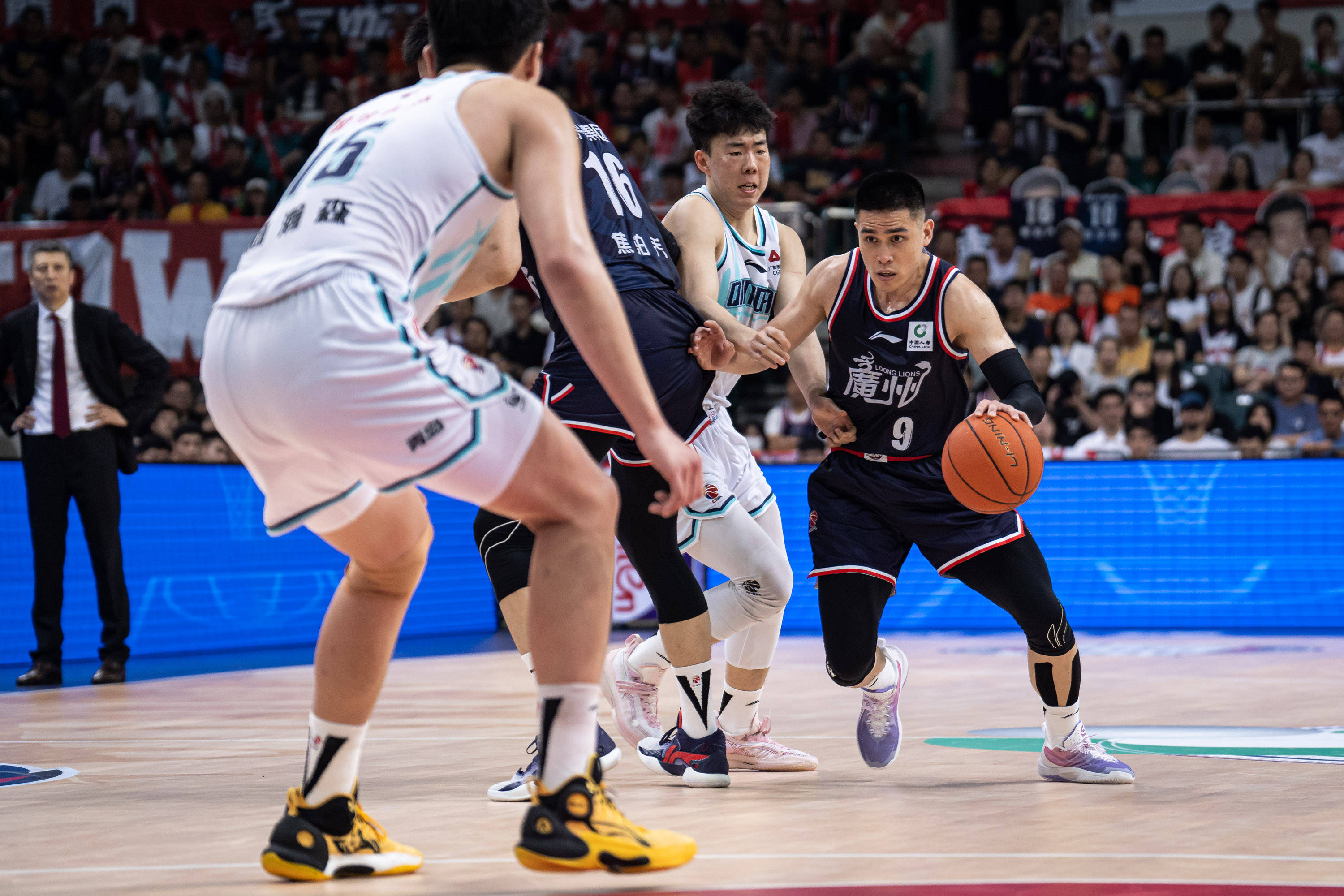 平对抗中 平对抗中