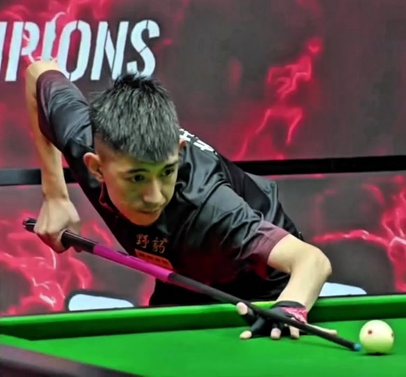 住了阿森纳 住了阿森纳